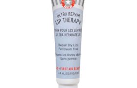 FIRST AID BEAUTY ULTRA REPAIR LIP THERAPY